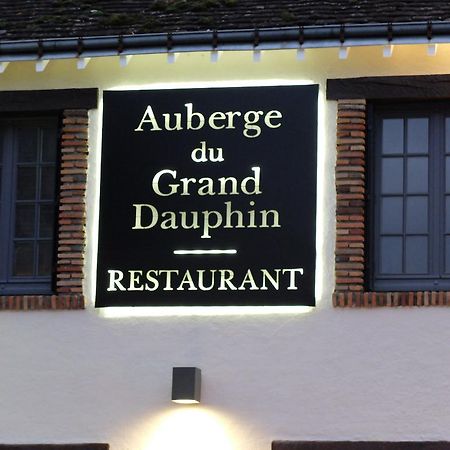 Auberge Du Grand Dauphin Dhuizon Eksteriør billede